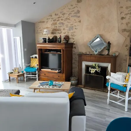 A Deux Pas Des Plages Un Cocon Pour En Famille Ou Entre Amis Avrillé